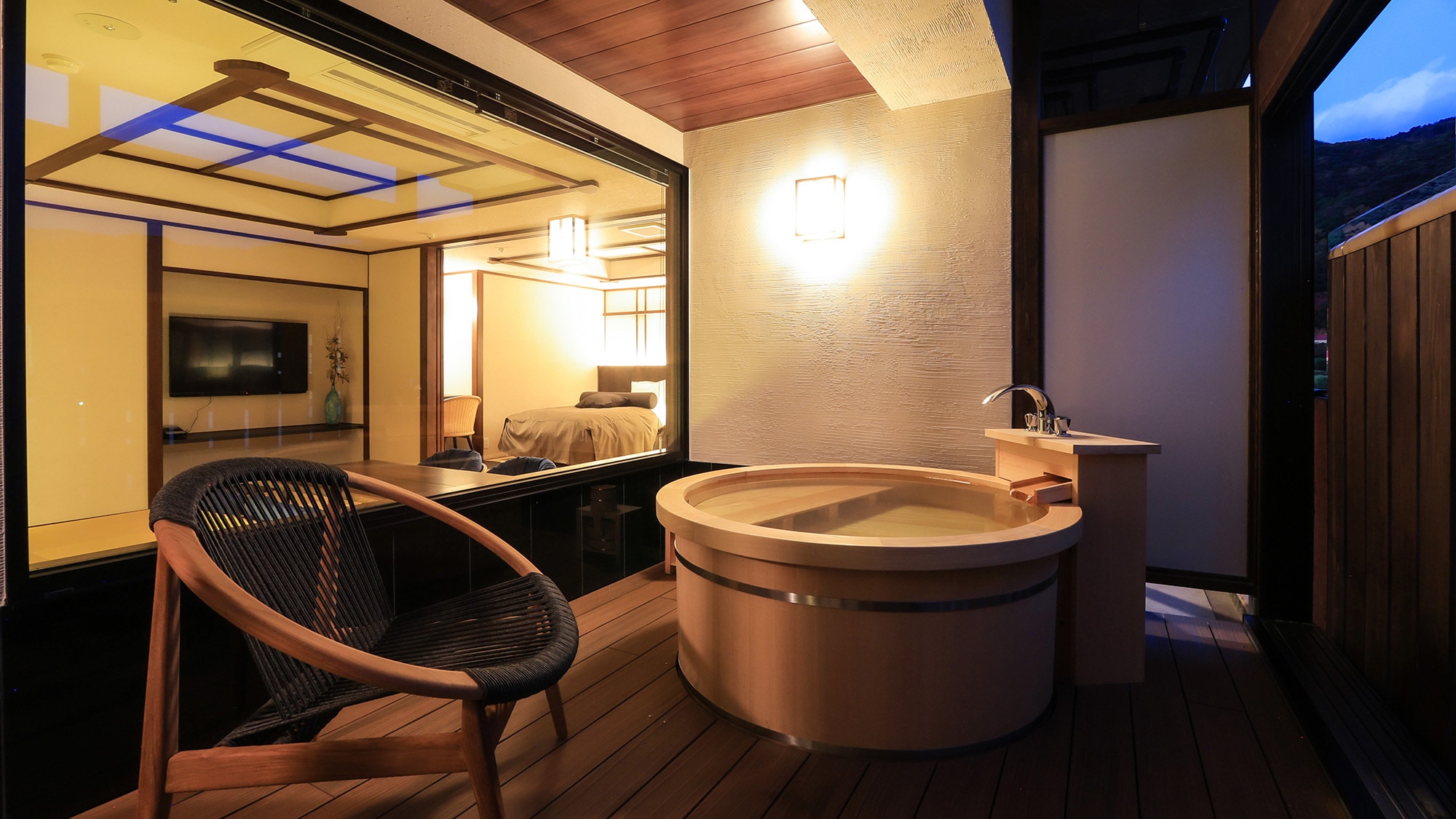 Open in winter 2022 5th floor non-smoking room with open-air bath [Yamabuki]
