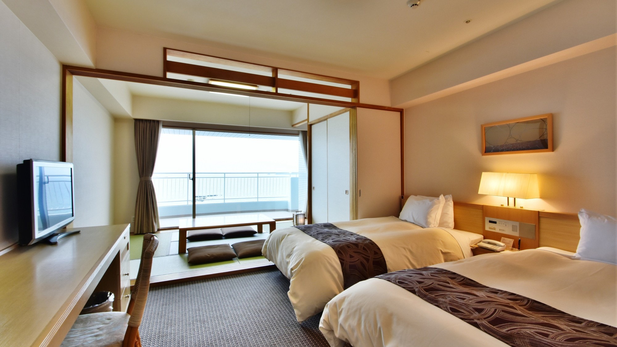 Guest room: Japanese and Western room