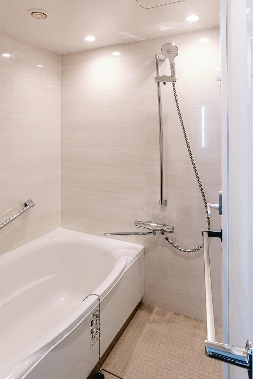 North Wing Bathroom