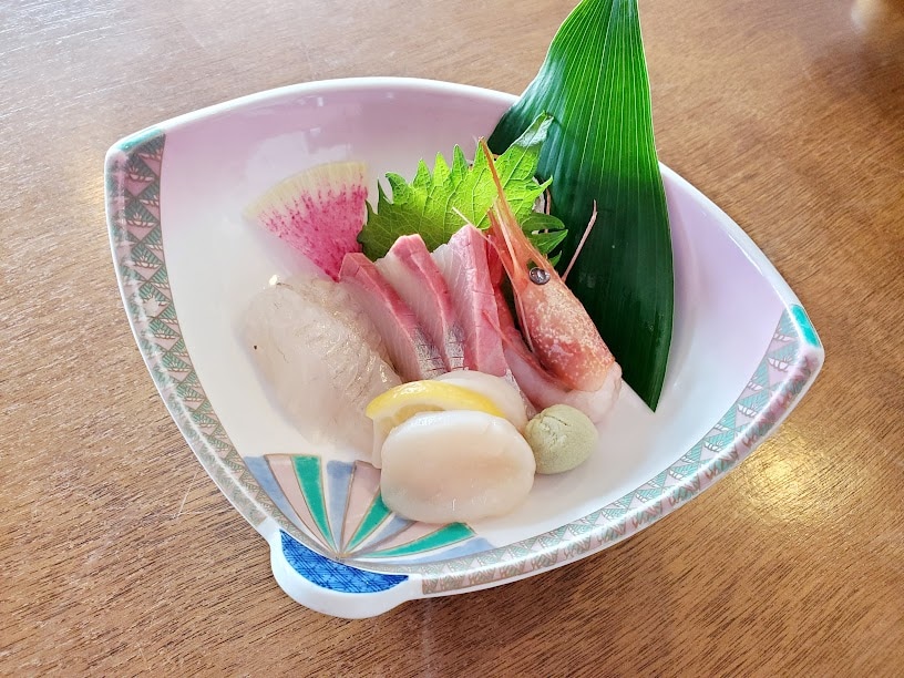 4種生魚片拼盤