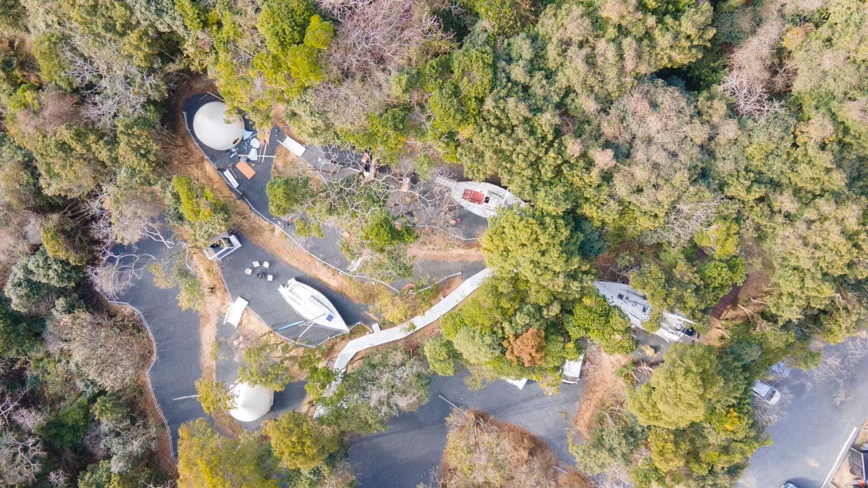 다른 공간을 즐기는 TASO FOREST MARINA