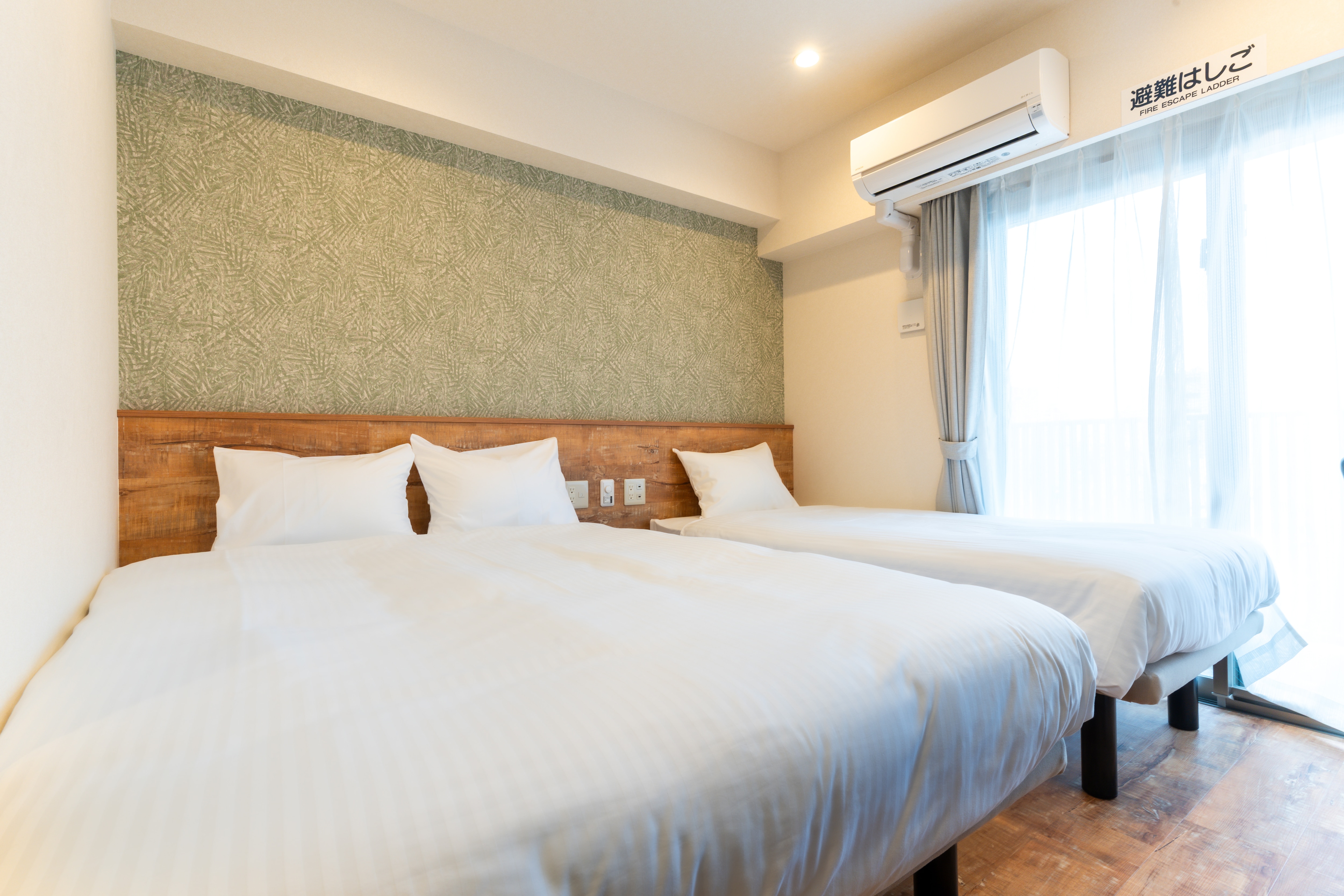 Guest room bed