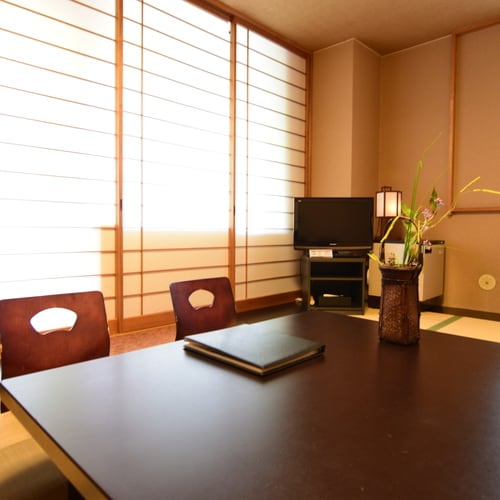 Japanese-style room