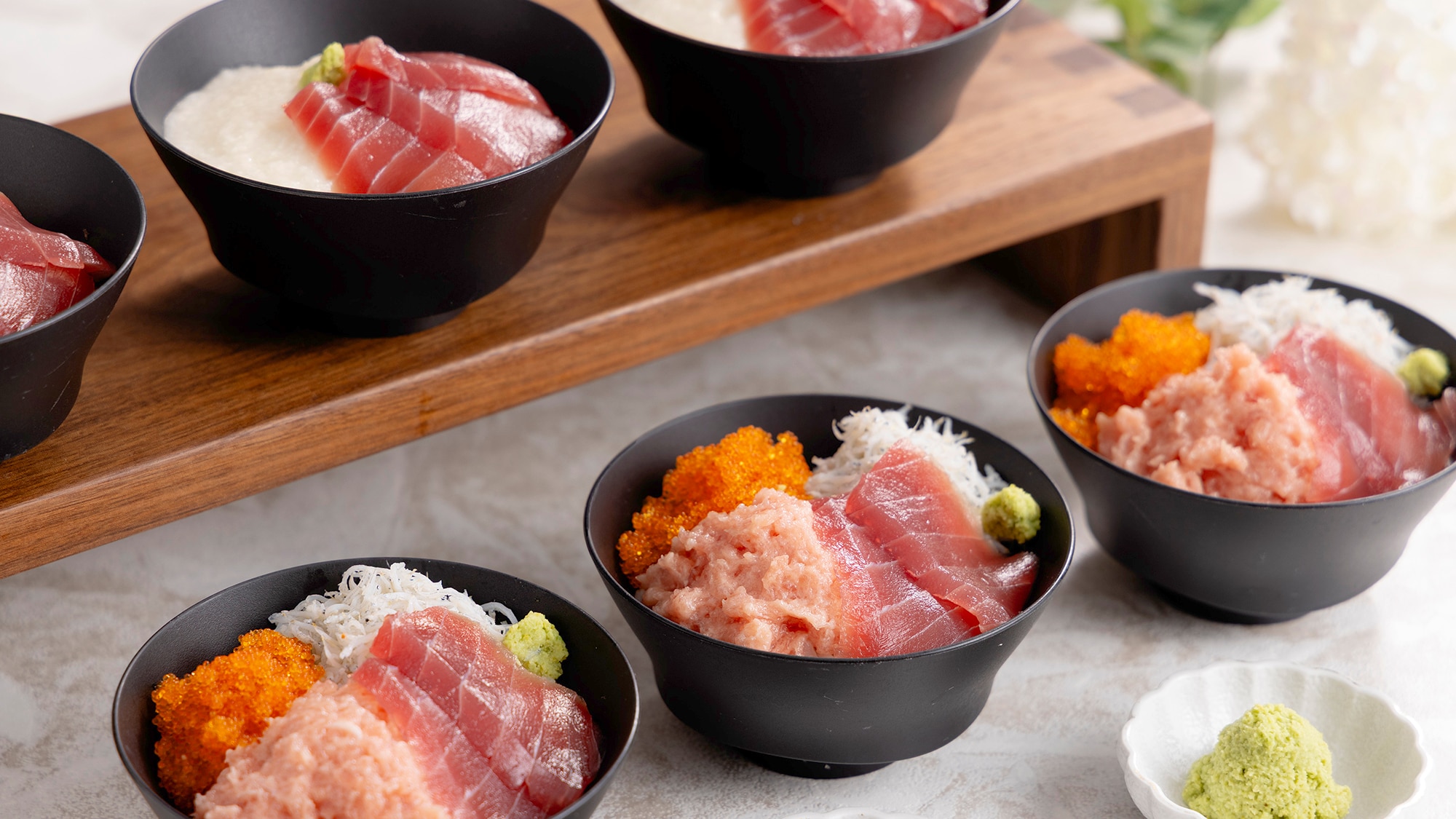 [Buffet Sarapan] Buat "mangkuk makanan laut swalayan" mewah Anda sendiri dengan menambahkan ikan favorit Anda, termasuk "Tuna Misaki" yang terkenal!