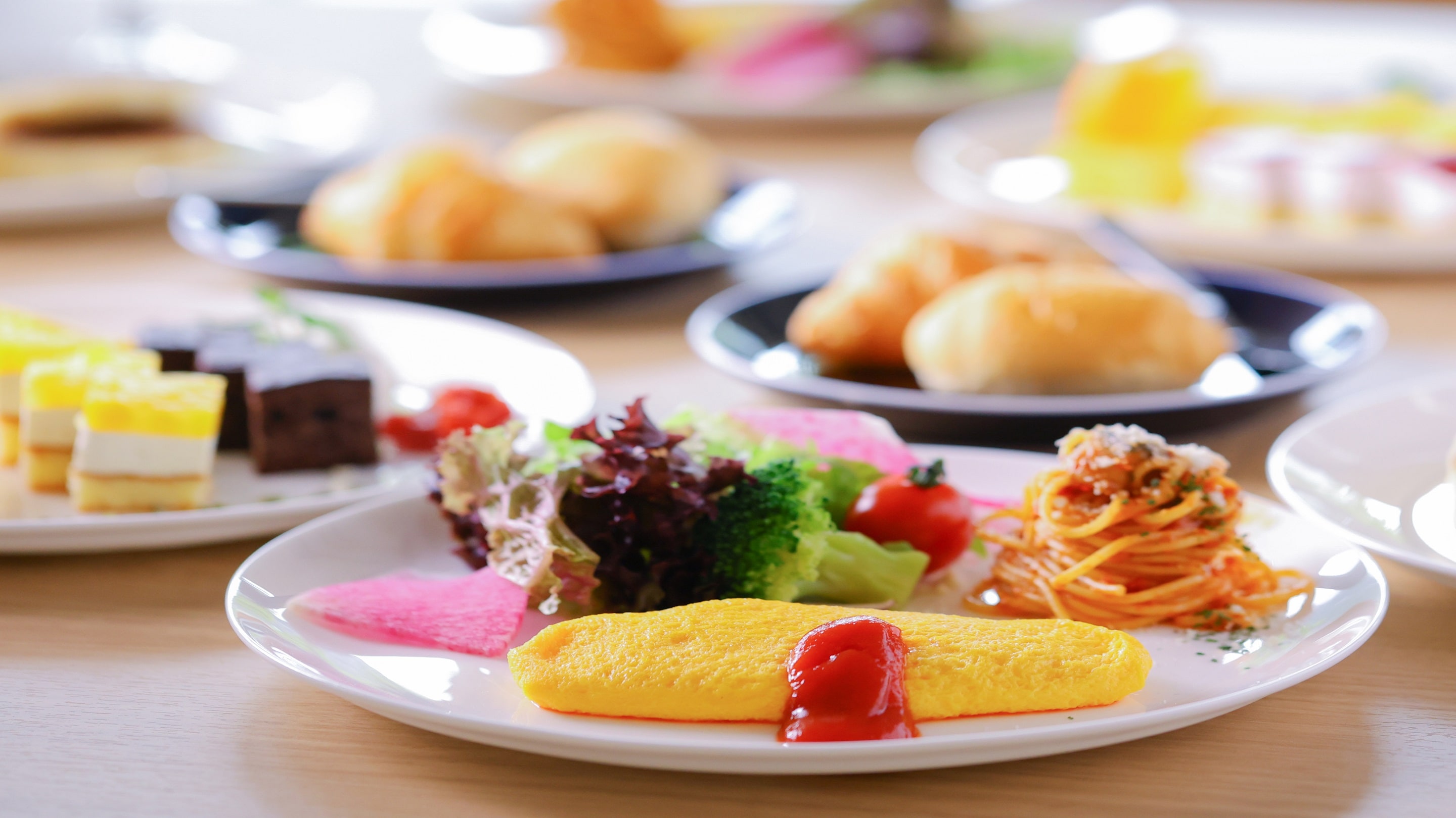 Breakfast buffet *Image