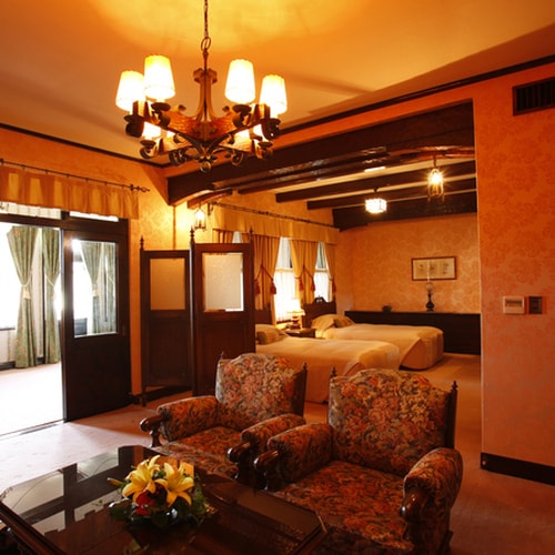 [房间/特别房间] 代表天皇陛下和昭和皇后陛下等许多贵宾喜爱的云仙观光酒店的房间。