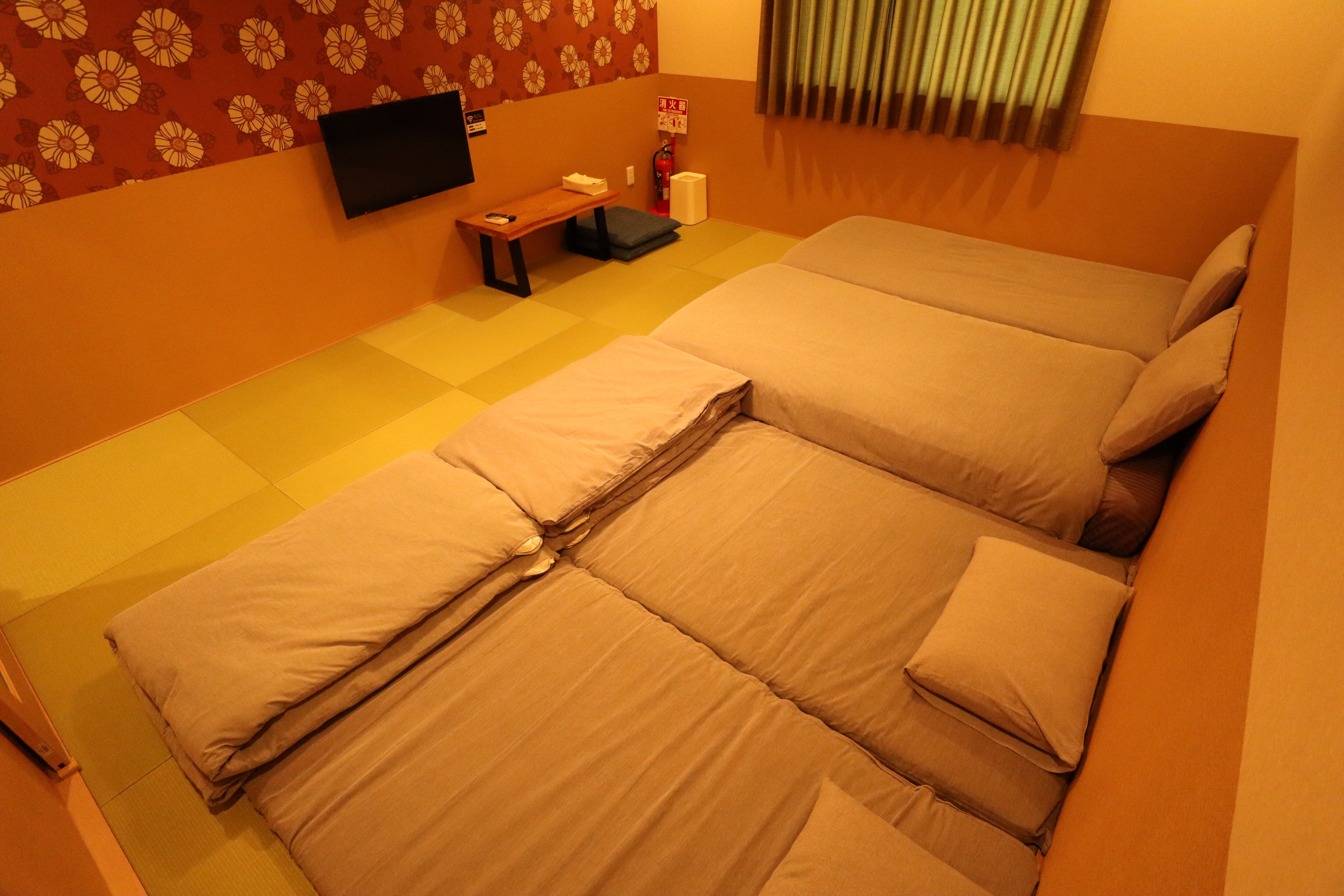 Kamar 2, tersedia untuk hingga 4 orang