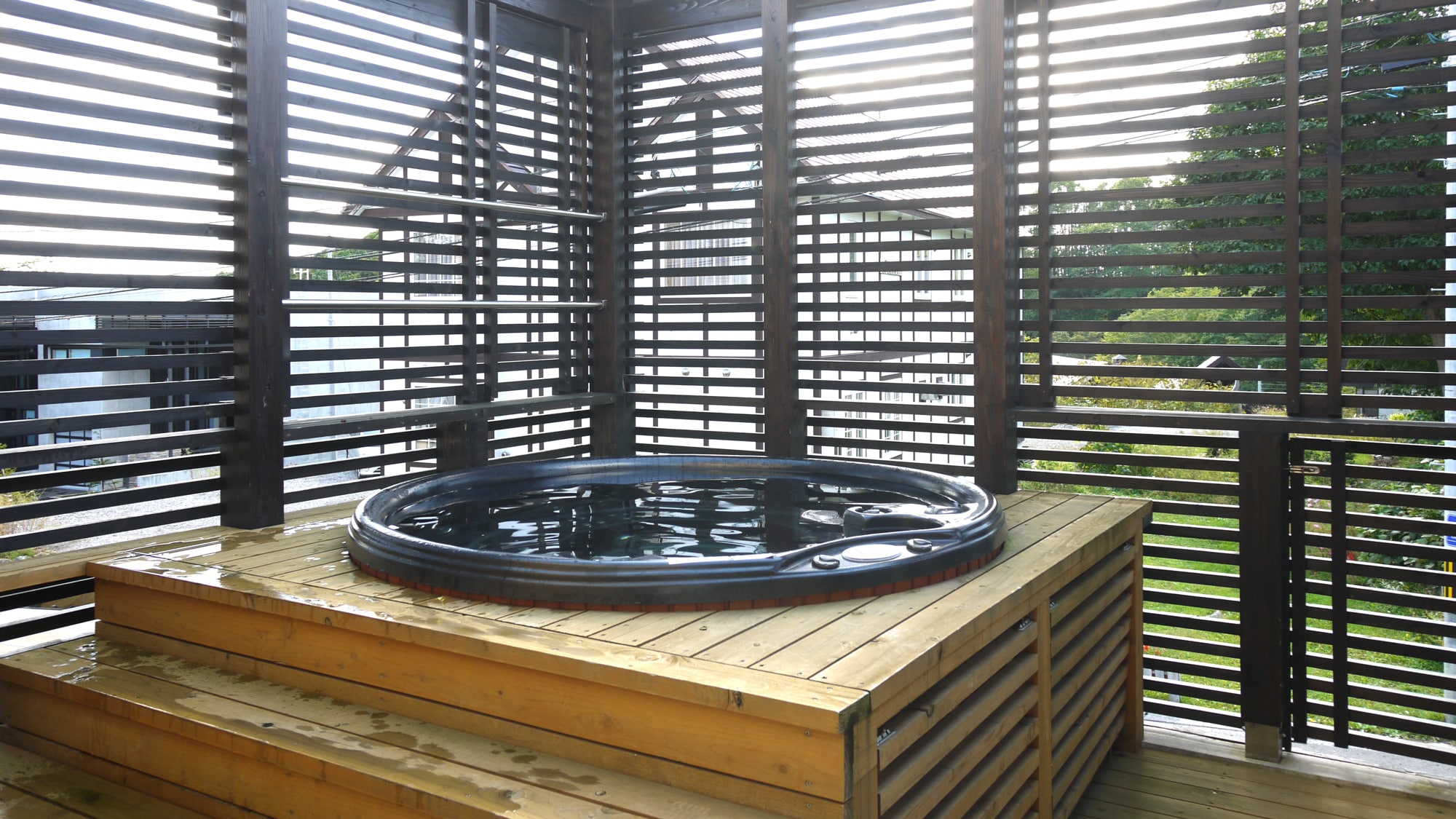 A luxurious moment in the jacuzzi
