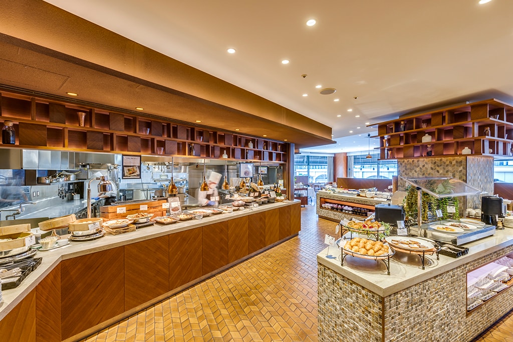 Breakfast image of the buffet dining "Assoshed" on the second floor