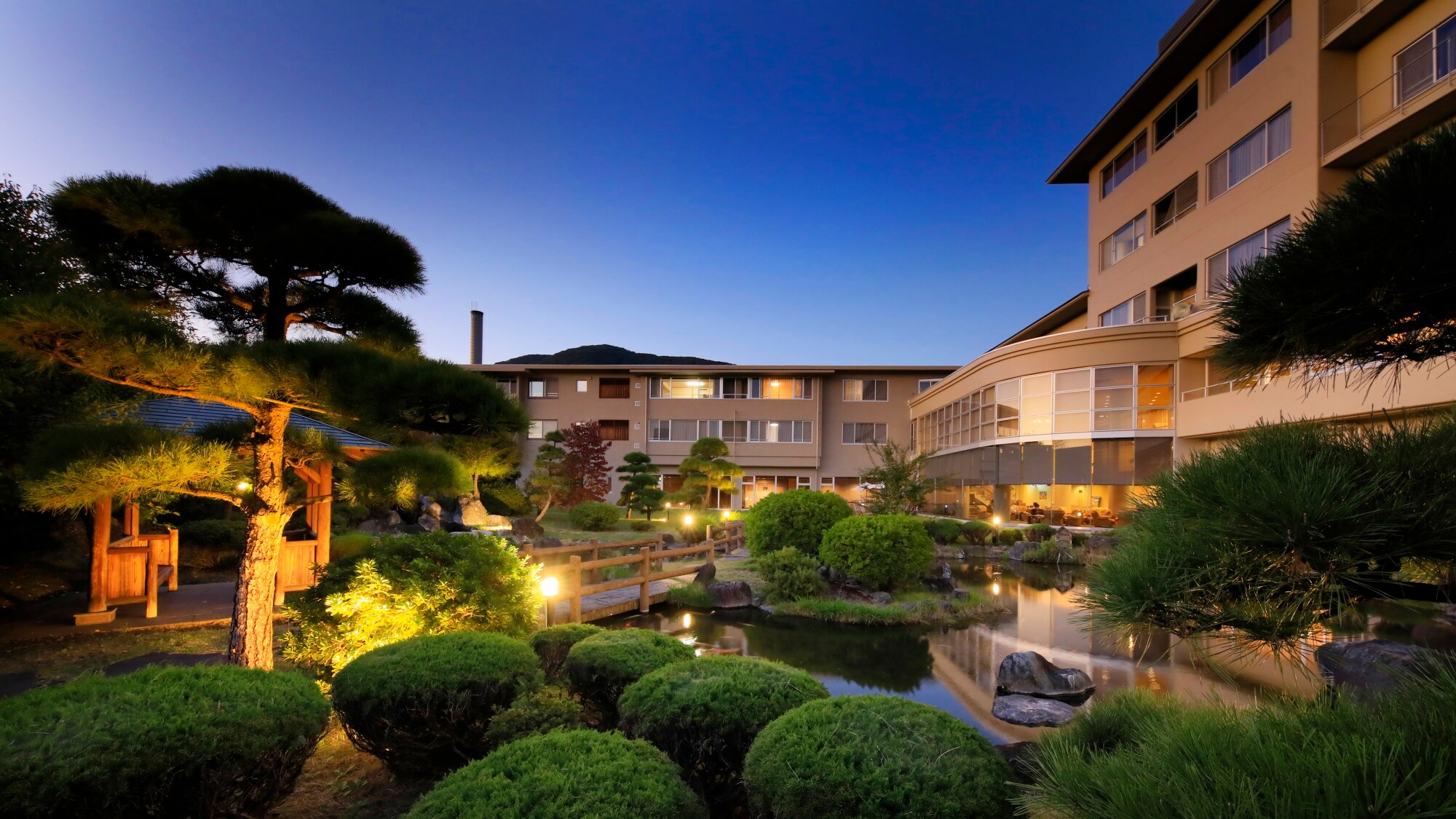 [ลานบ้าน/สวน]