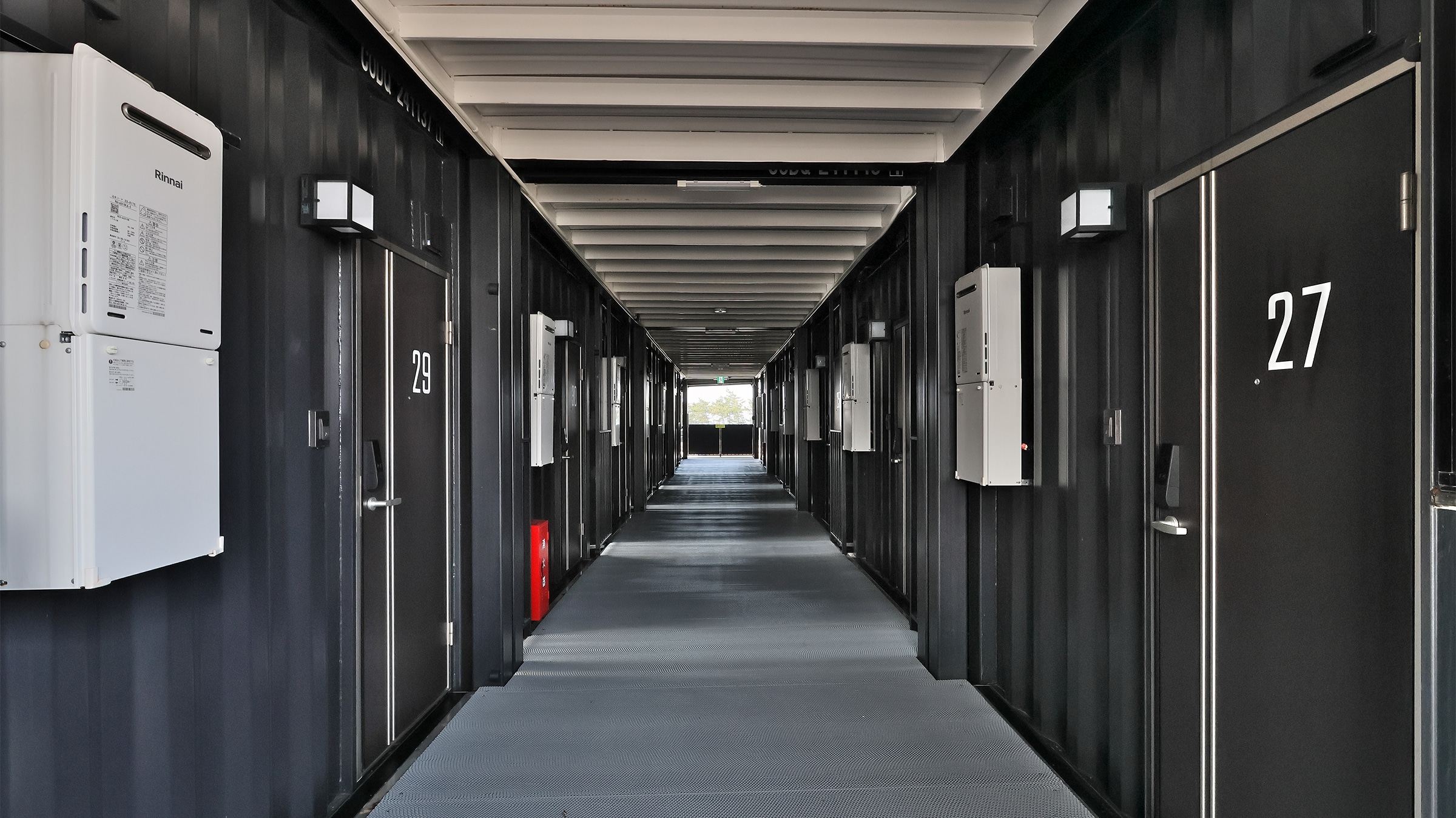 房間外觀（二樓走廊）