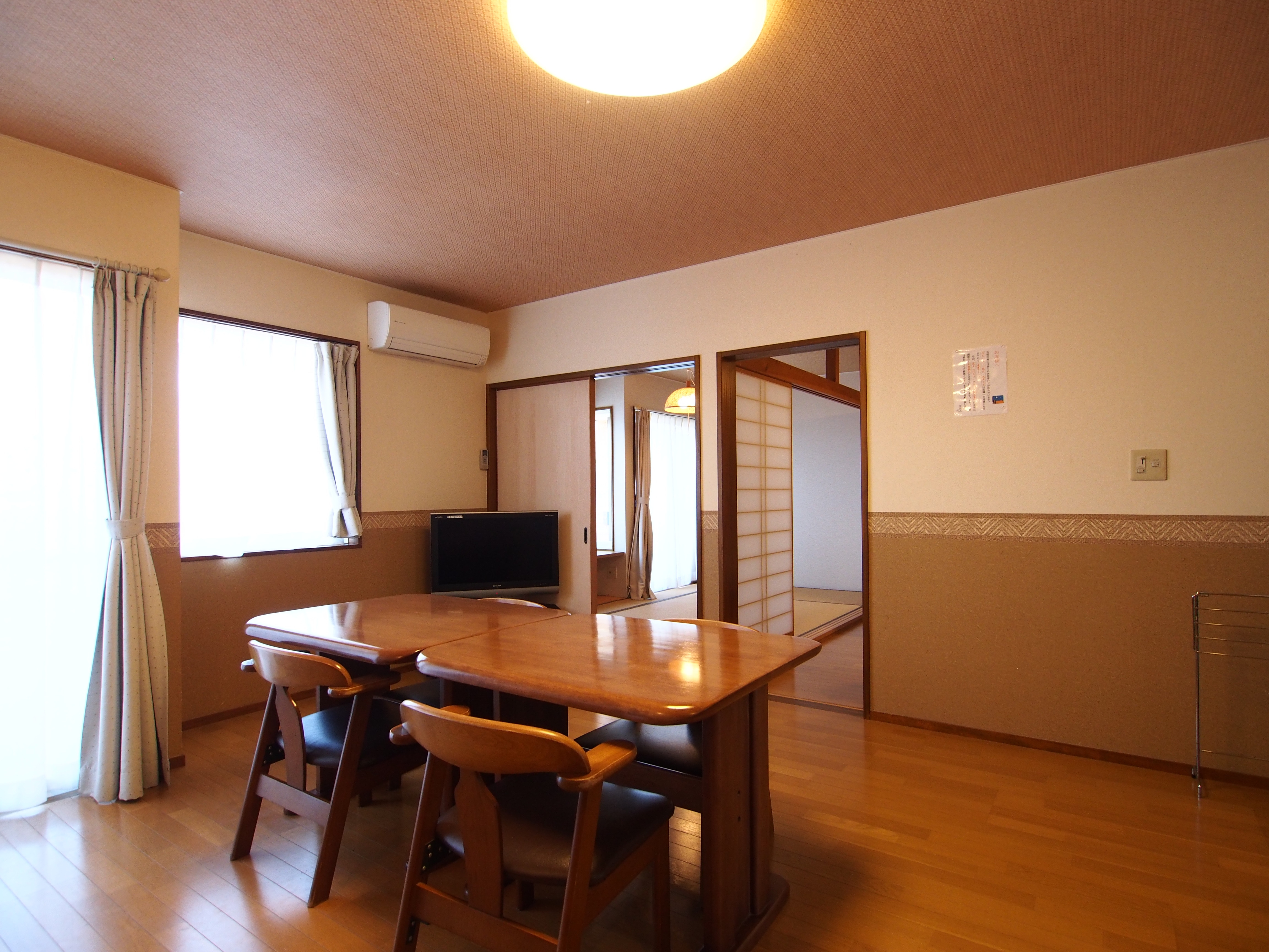 60㎡ (2nd floor guest room) Private open-air bath for 2-5 people Living room