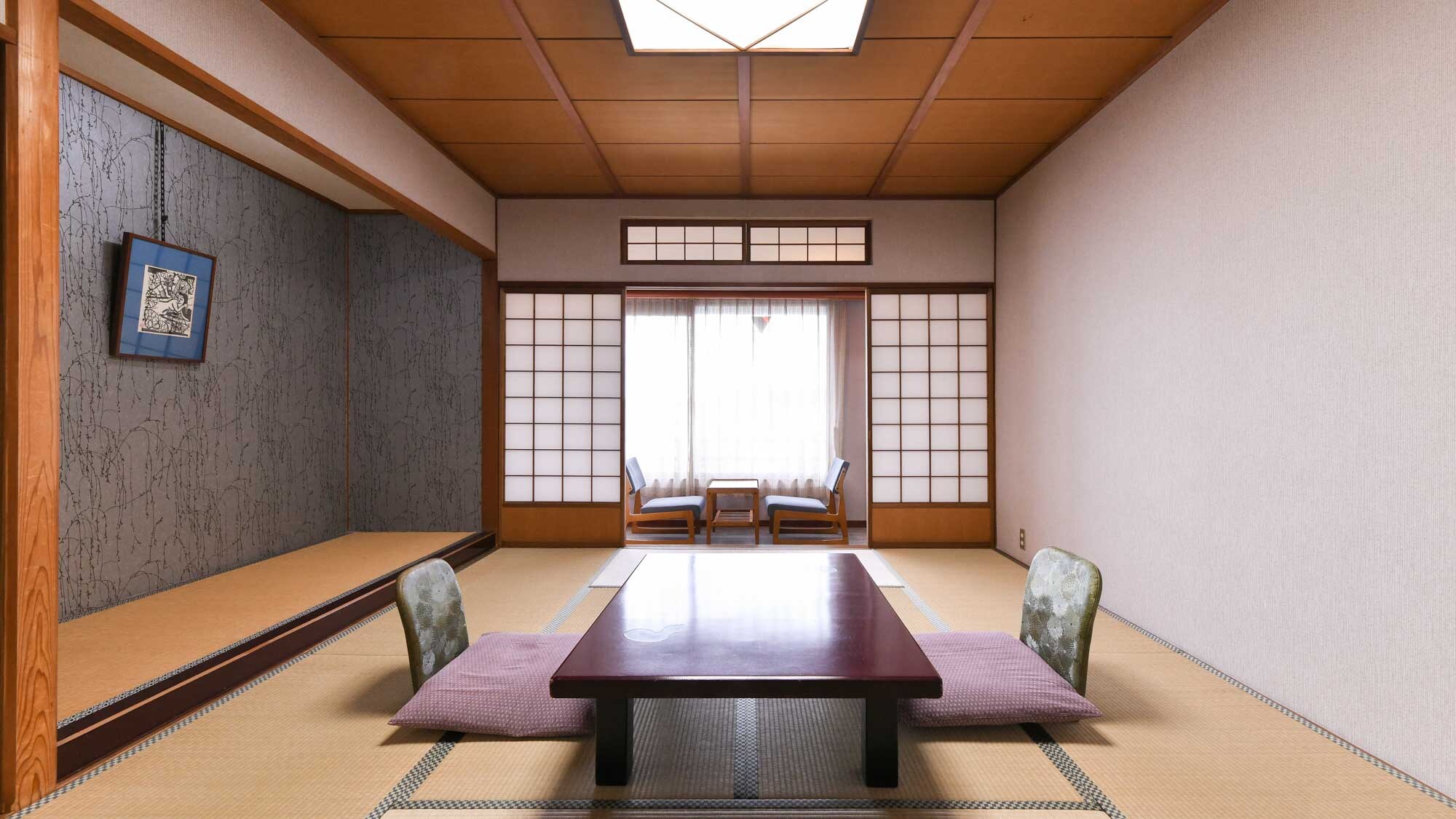 Example of guest room | Taihei, Japanese-style room with 10 tatami mats, non-smoking