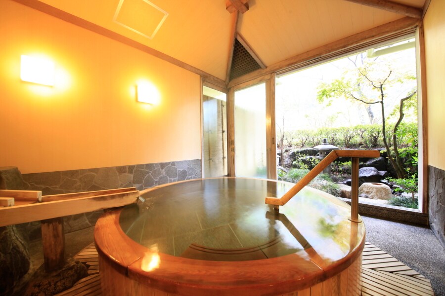 Private bath: Suikou no Yu