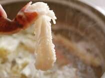 Live crab shabu-shabu