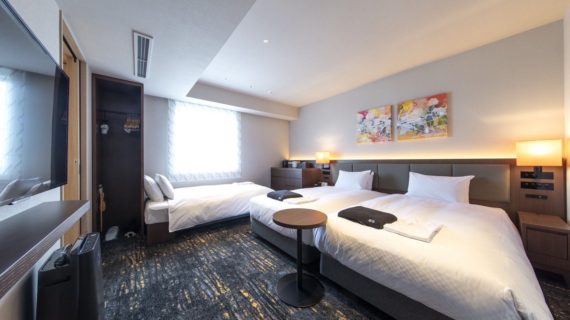 The "Superior Twin" can also be used as a triple room by adding a bed.