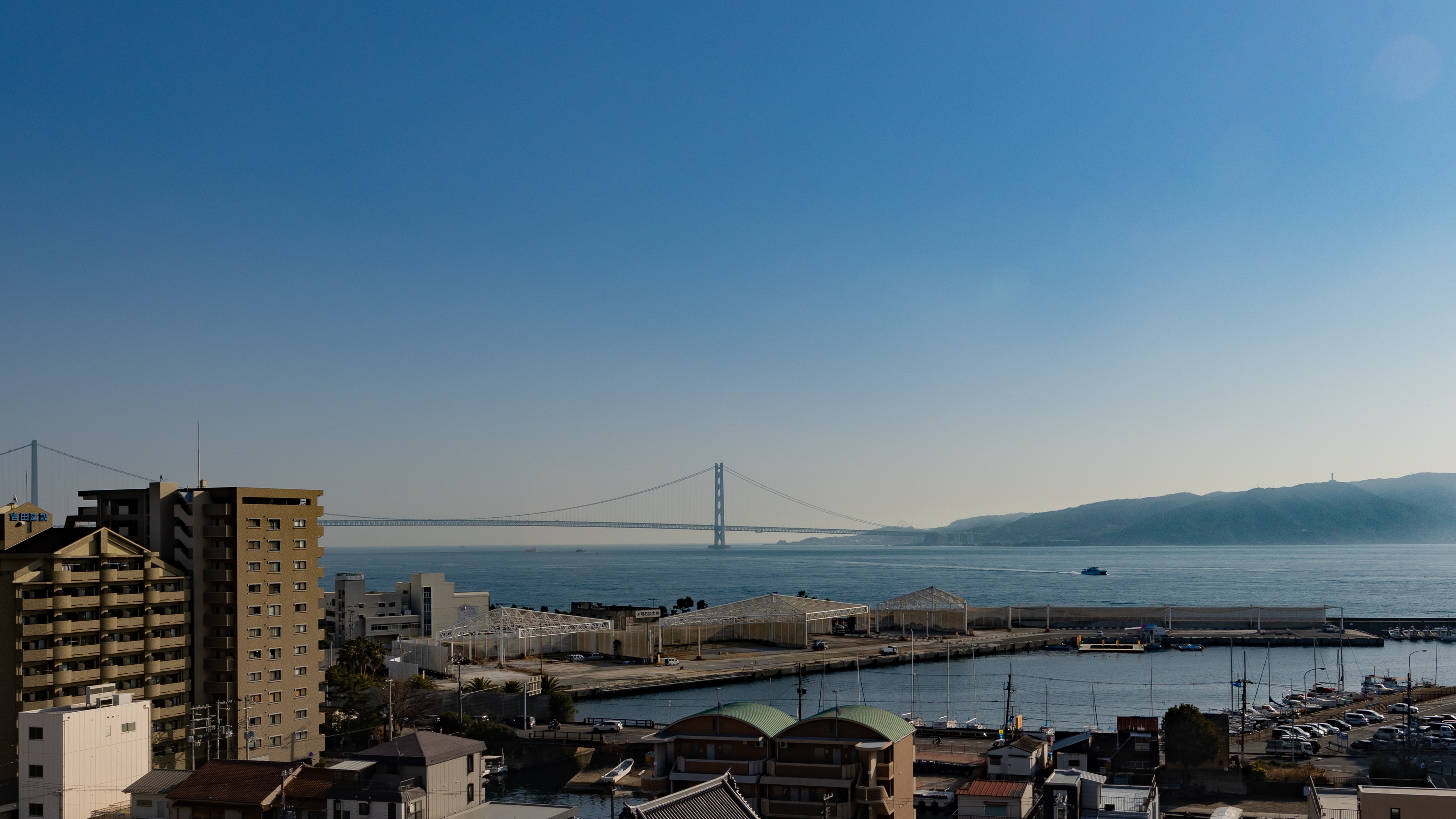 View of the Akashi Kaikyo Bridge from the upper floor deluxe double room