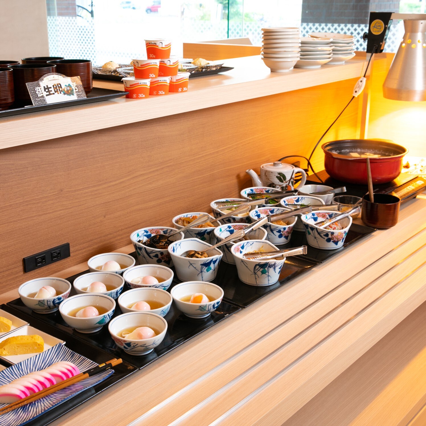 อาหารเช้าบุฟเฟ่ต์