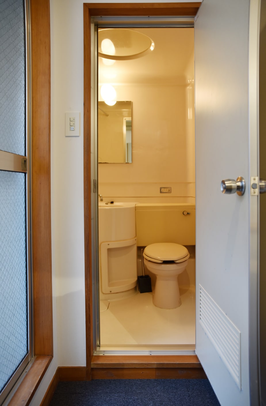 toilet
