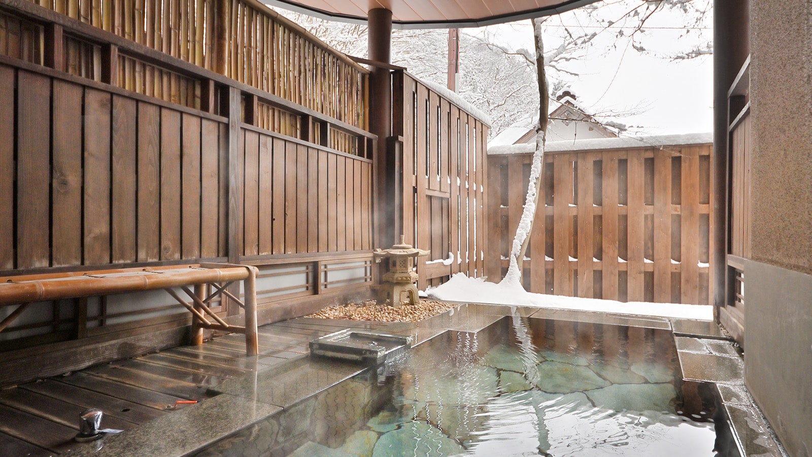 Hotel information and reservations for Shima Onsen Tsuruya