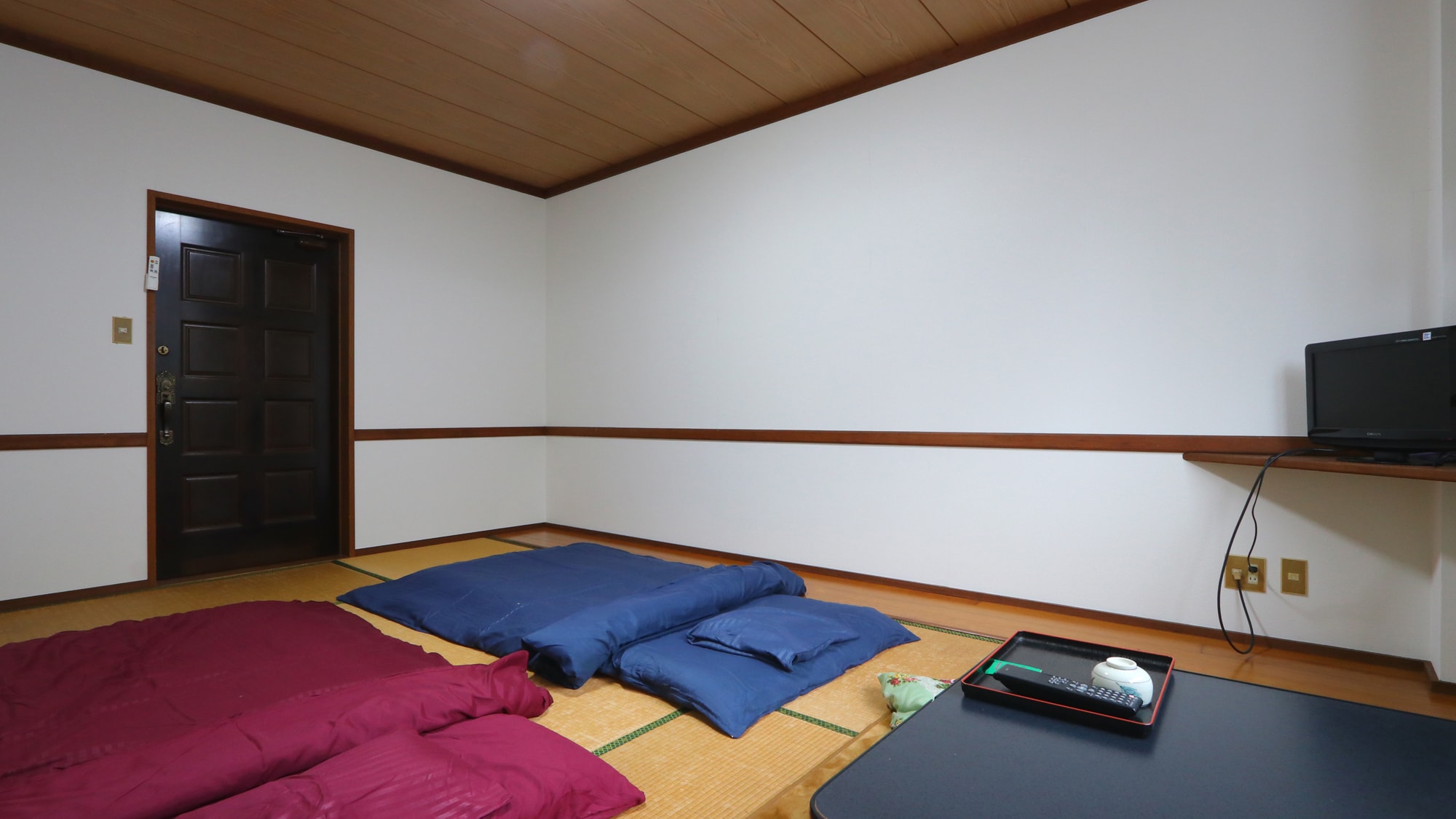 [8 tatami Japanese-style room] A room where you can relax.