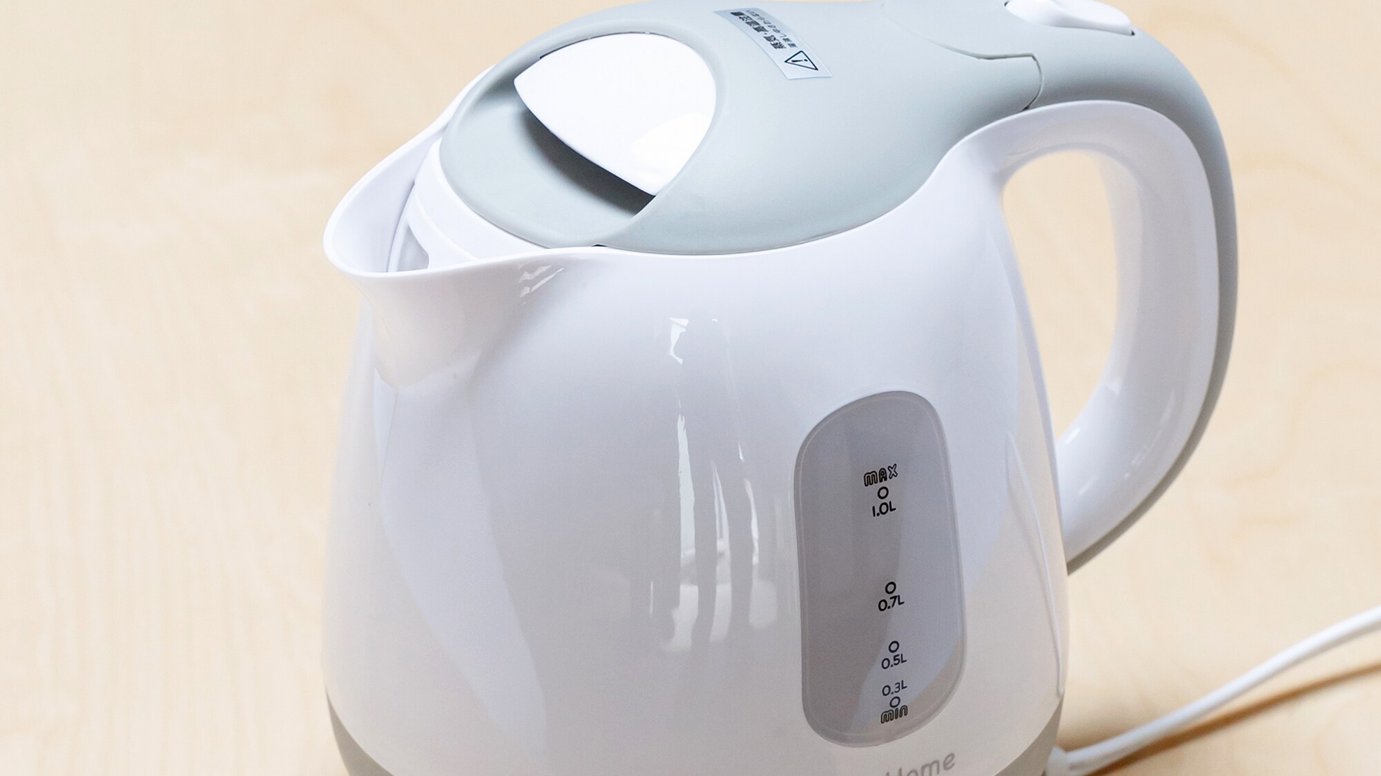 [Glamping] [Facilities] Kettles are provided in the rooms.