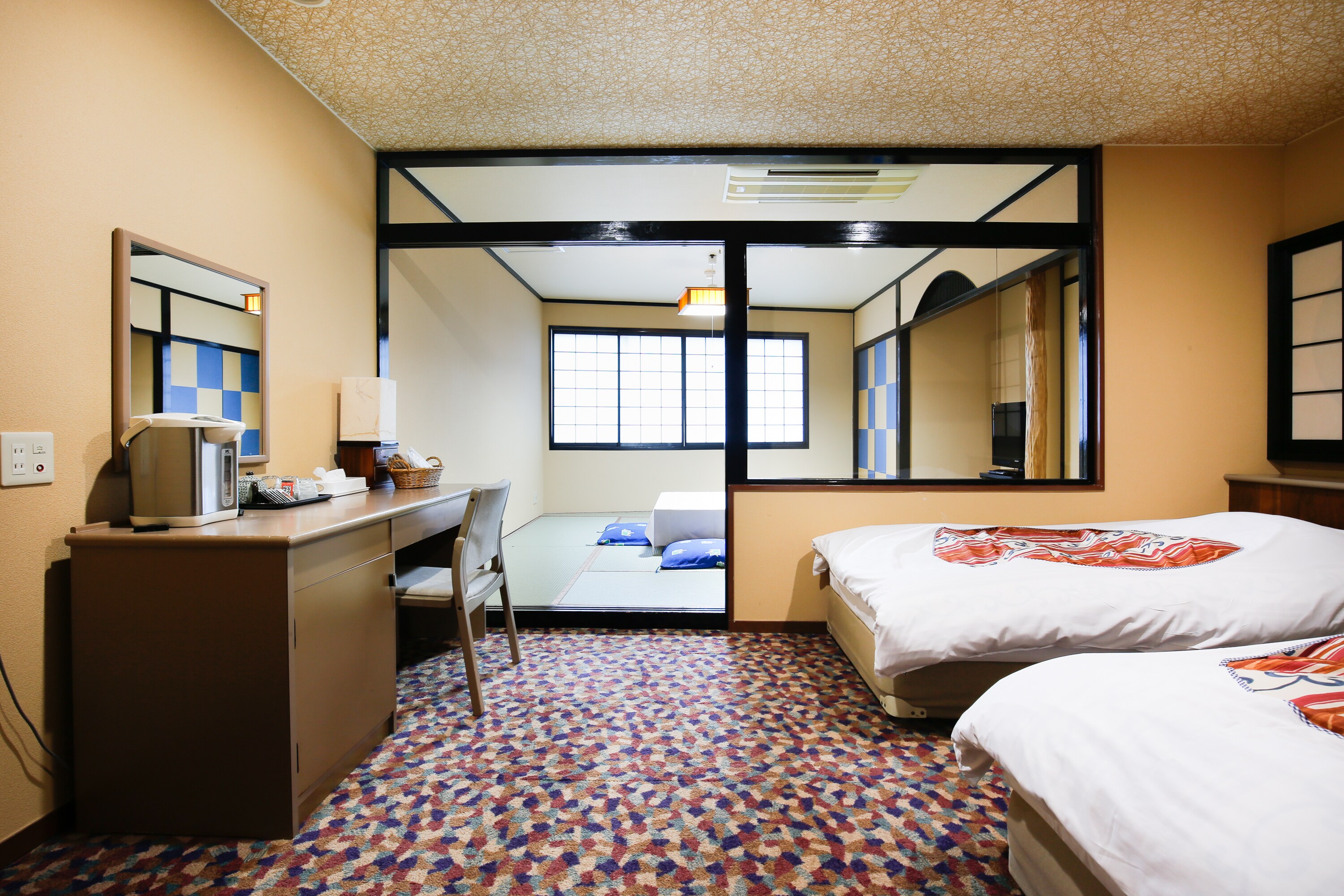 206 Japanese-Western style room