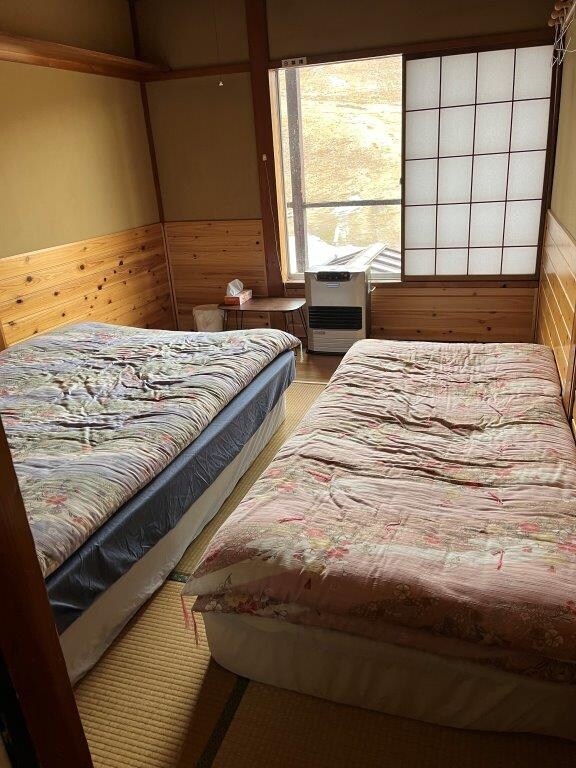 Room 6, 6 tatami mats
