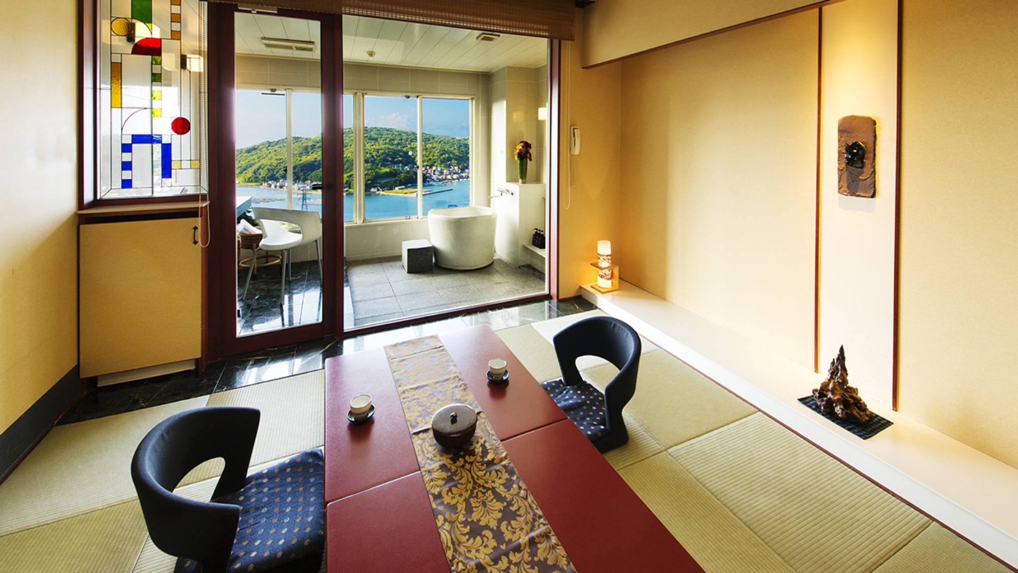 [Sea side <with a superb view open-air bath> Japanese-style room-view bath-]