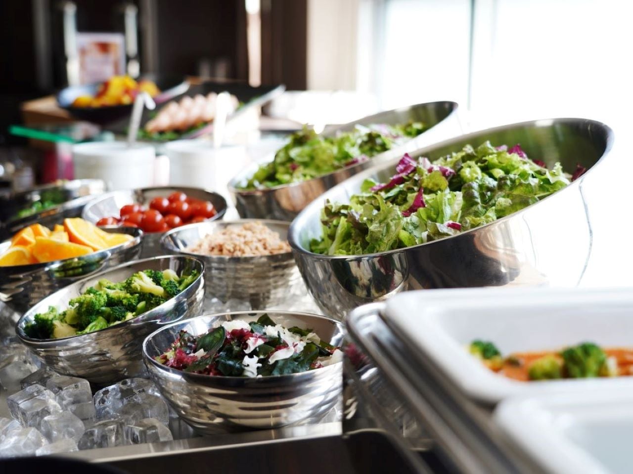 Breakfast salad buffet (image)