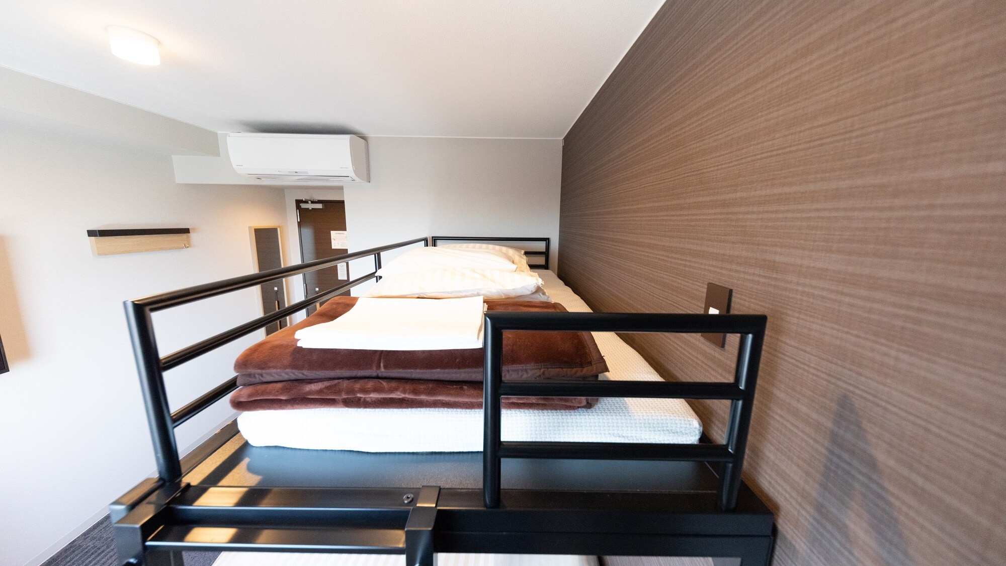 The loft area can also be used to store luggage.
