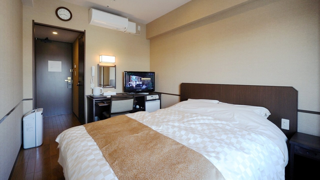 Western-style double room