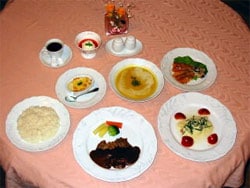 Dinner example (course meal)