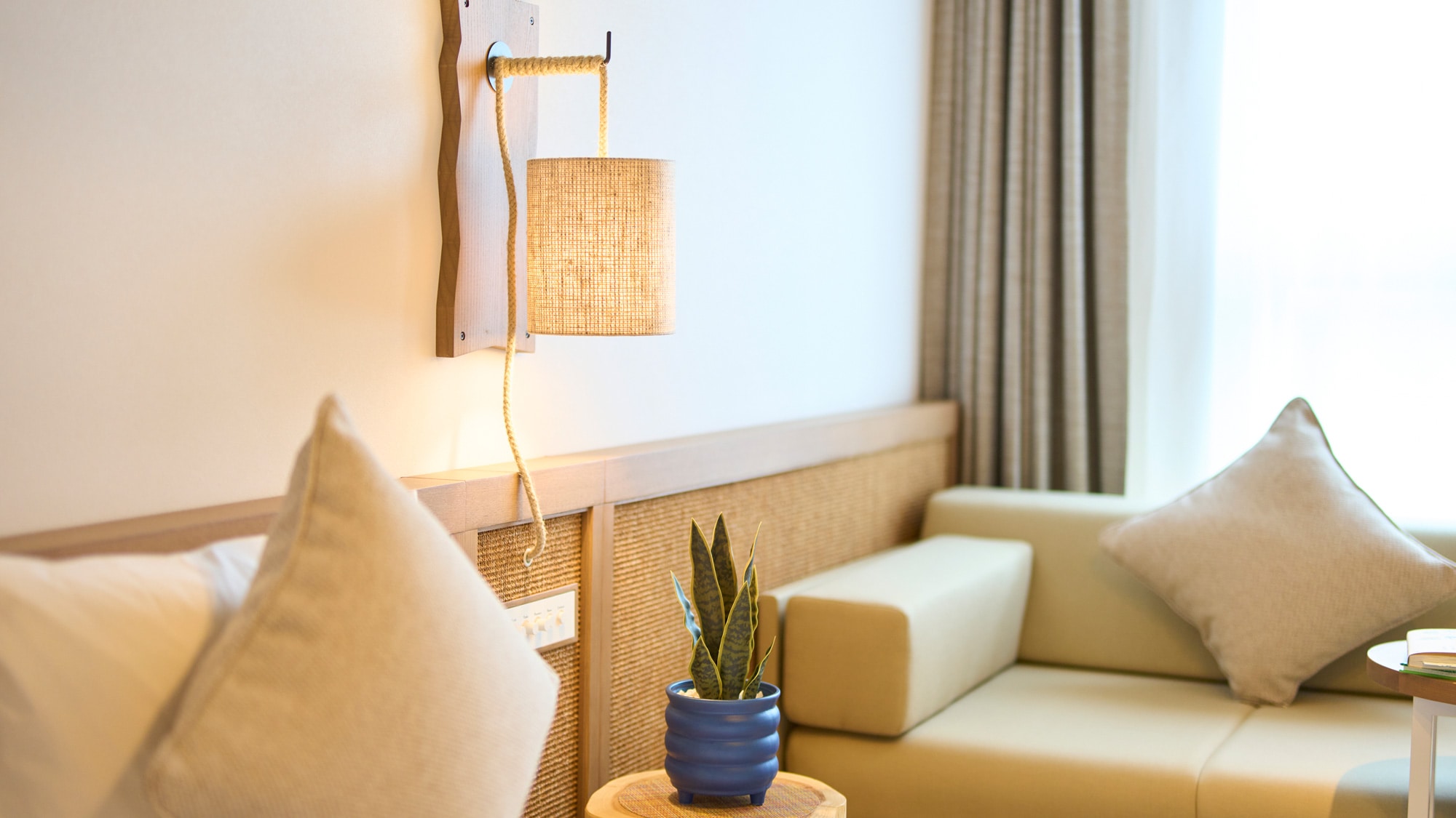 Guest room image