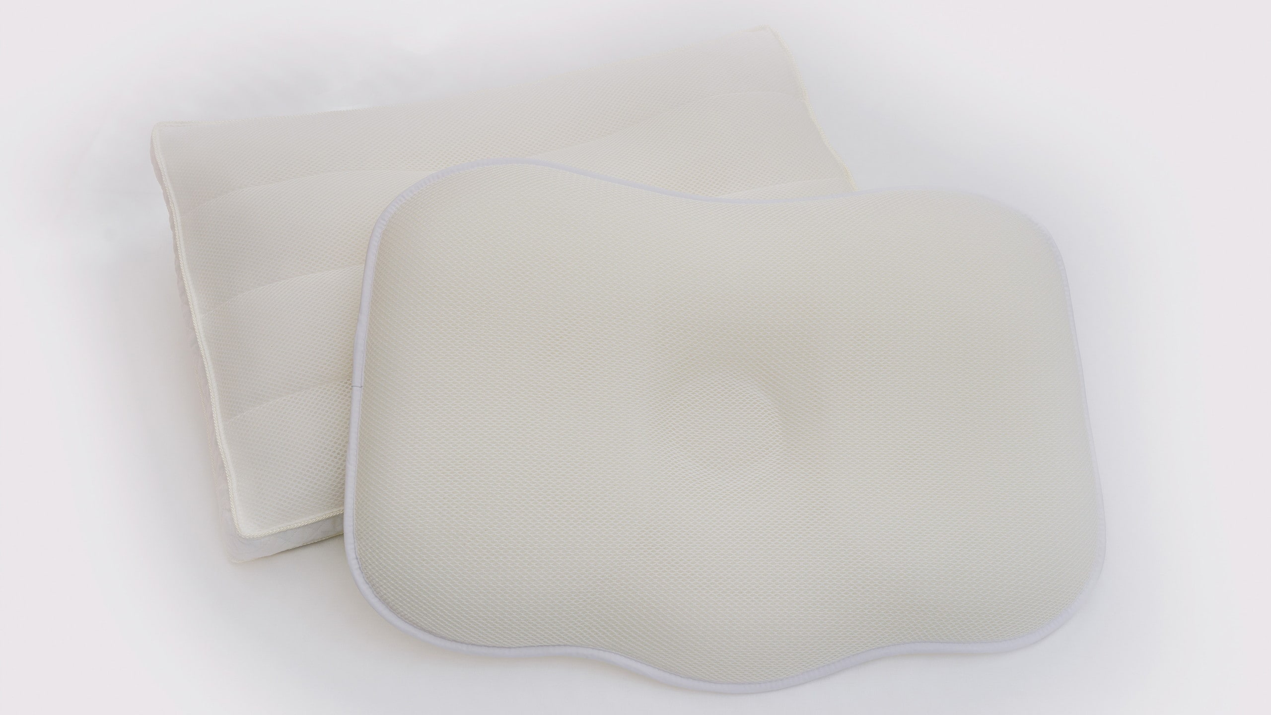 Two types of original pillows with different specifications