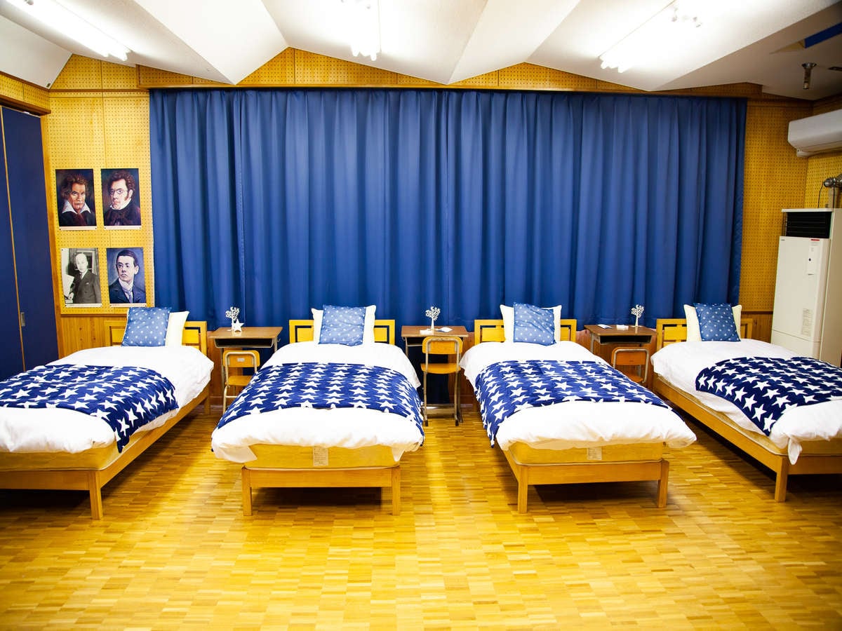 【침대 ROOM】