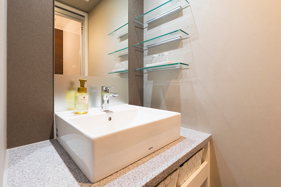 Washroom space