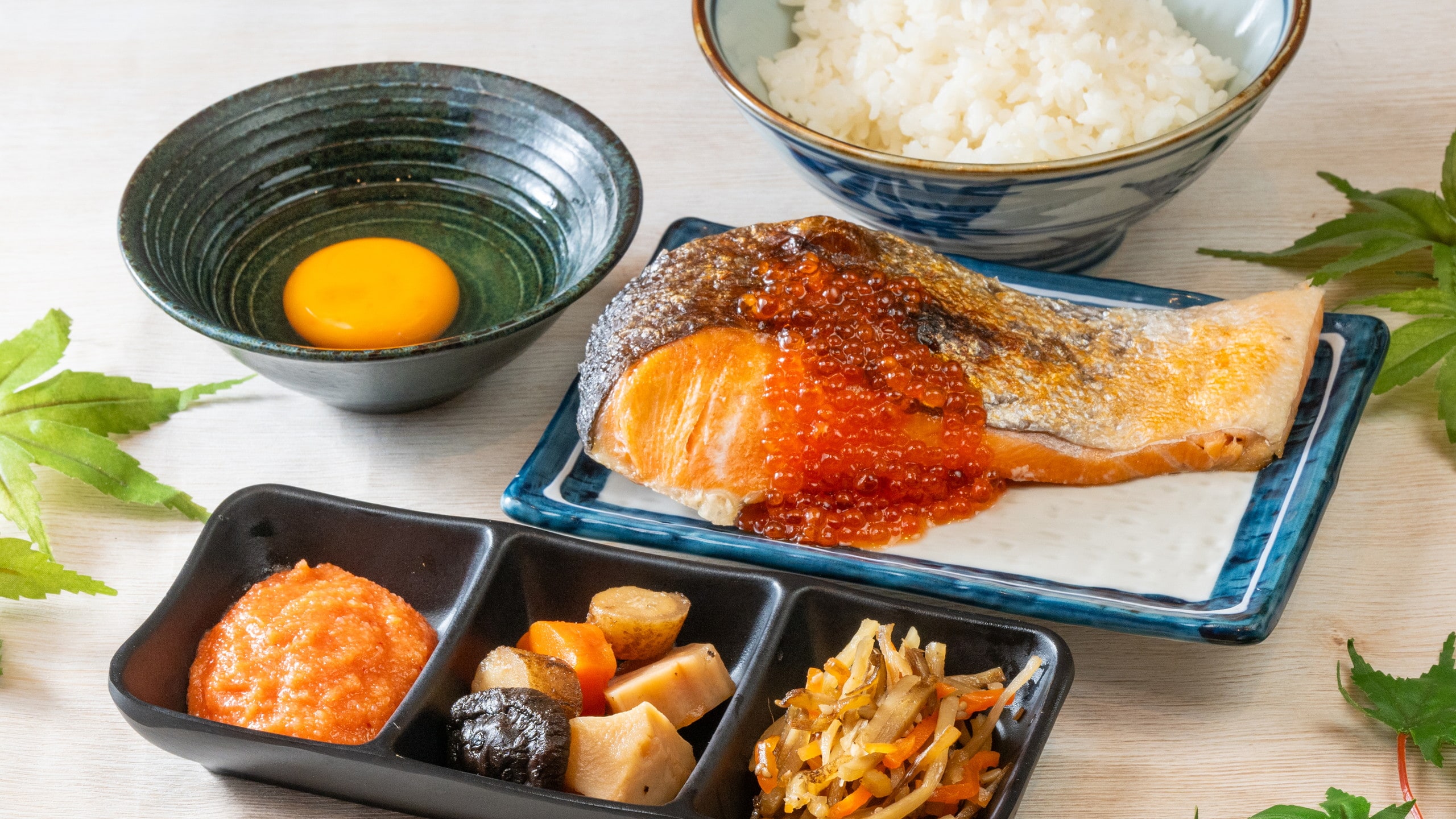 【朝食】焼き鮭（いくら乗せ）