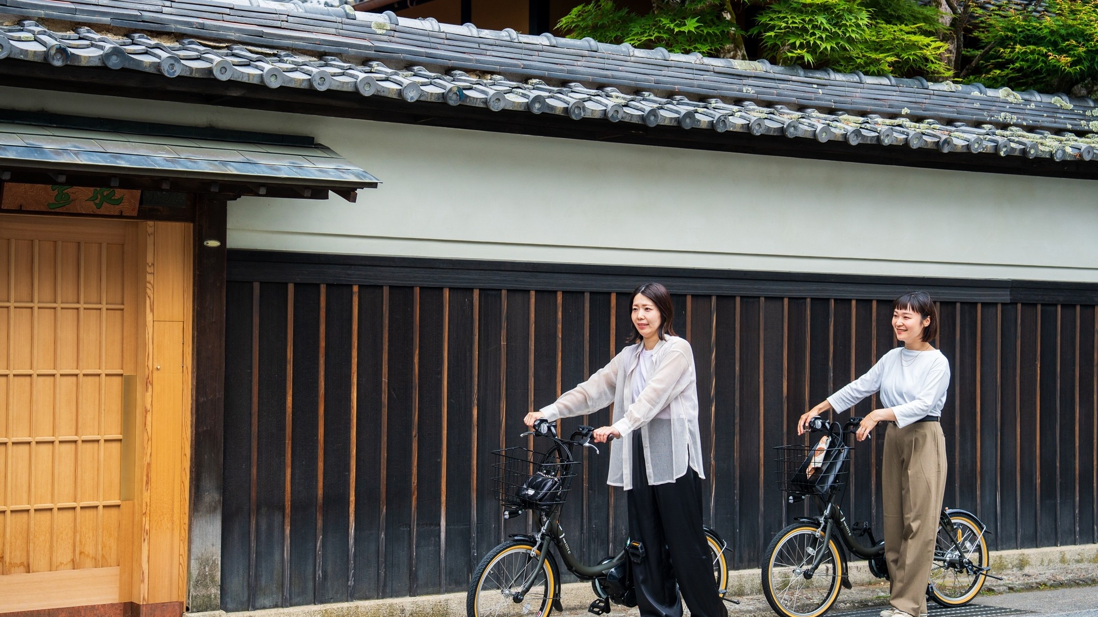 <주변 관광> 복고풍 거리 풍경을 산책