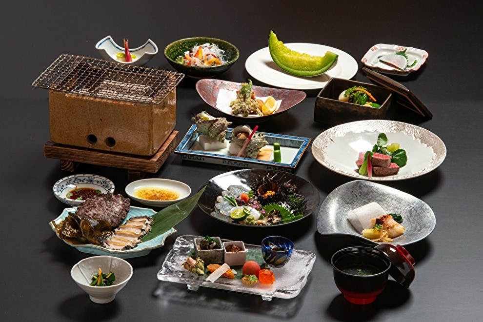 An example of seasonal dinner banquet dishes
