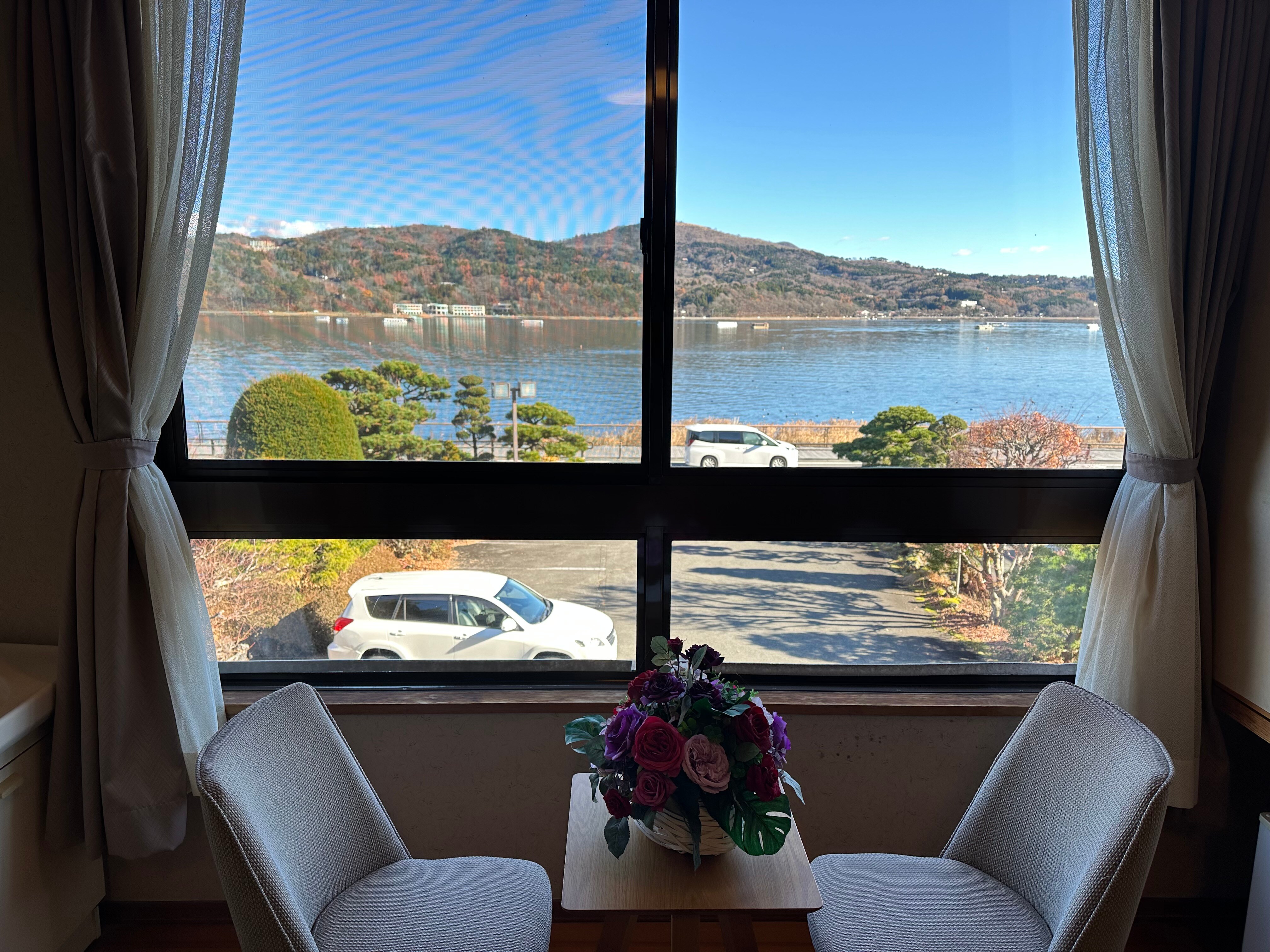 Lake Yamanaka View Japanese-Style Room with Shared Bath and Toilet [Non-Smoking]