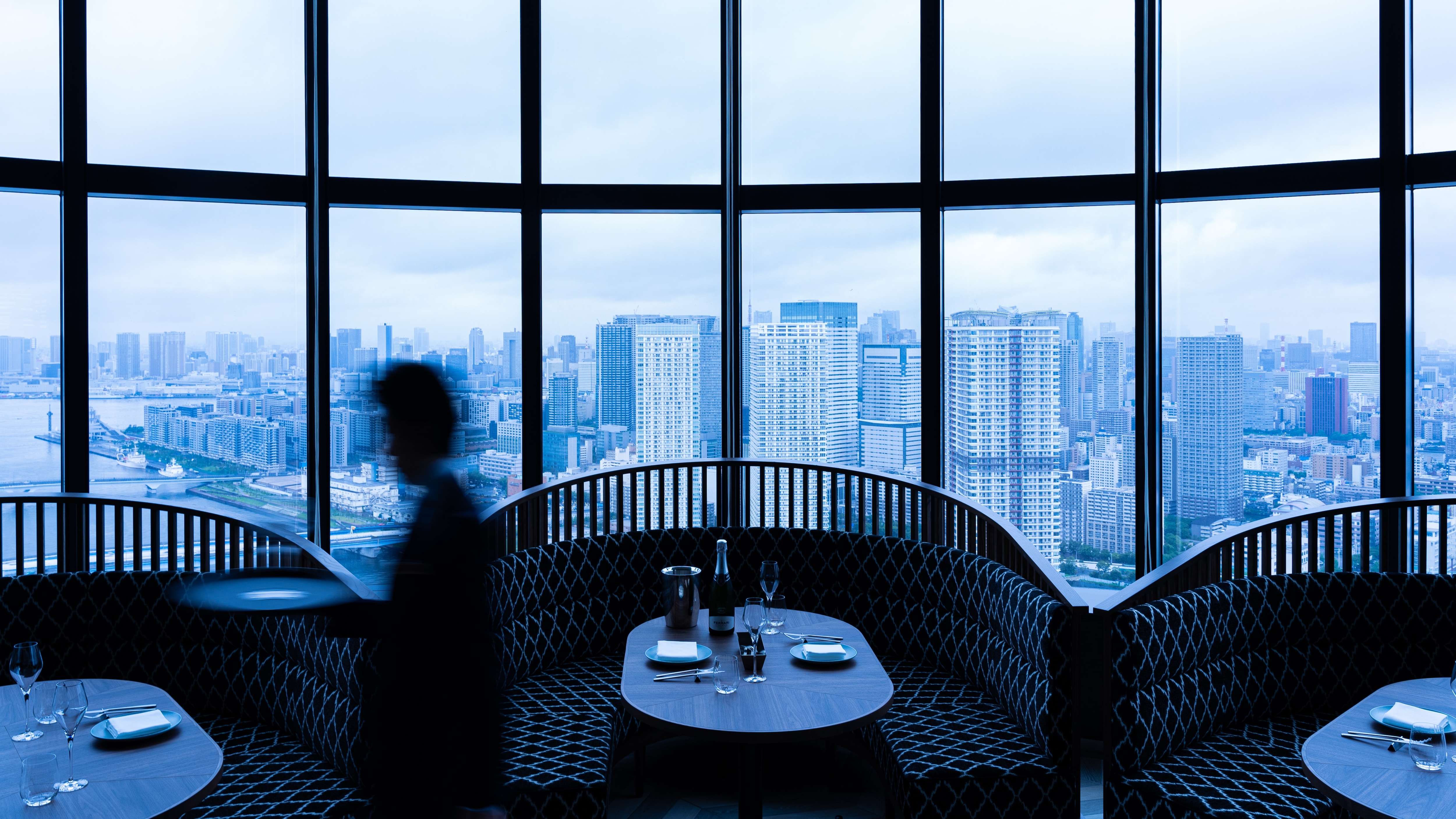 THE PENTHOUSE with weekend terrace