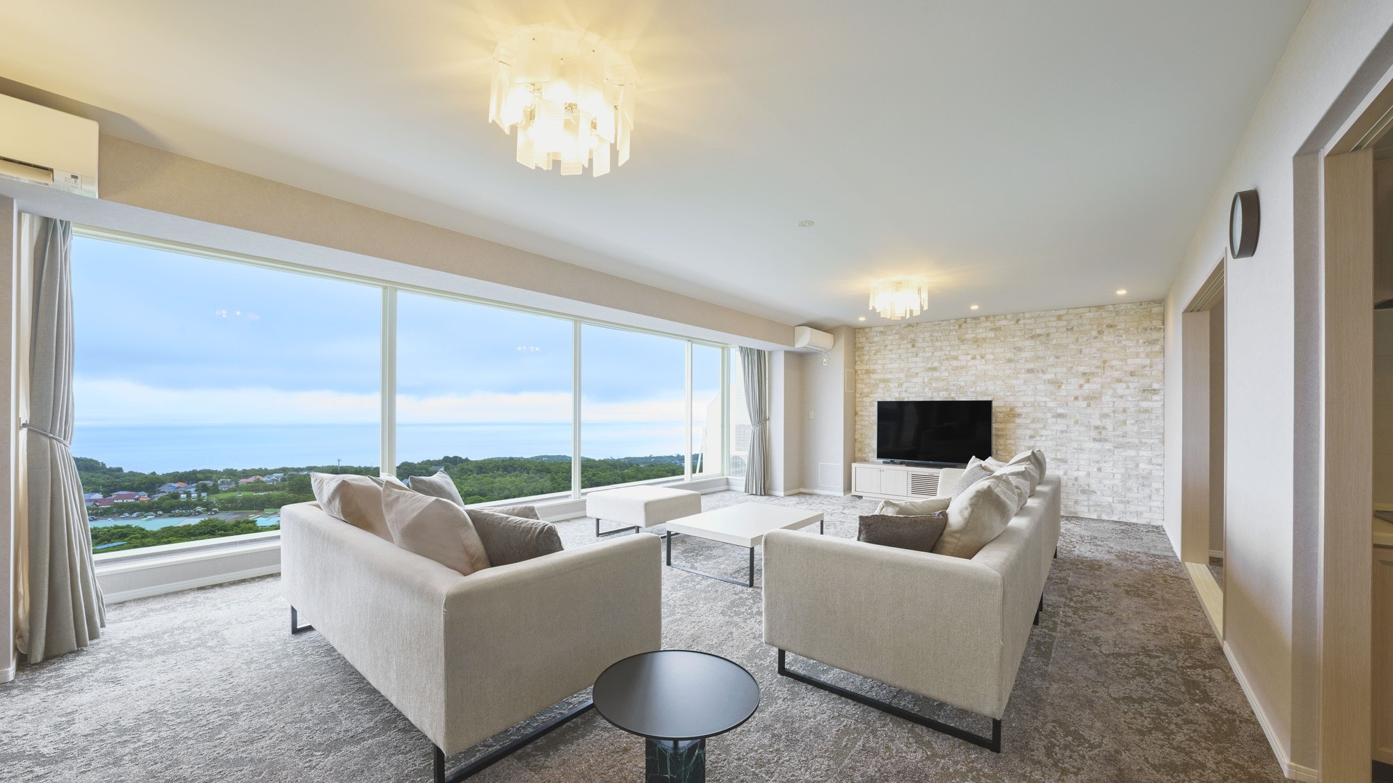 Premier Suite (Top floor special room)
