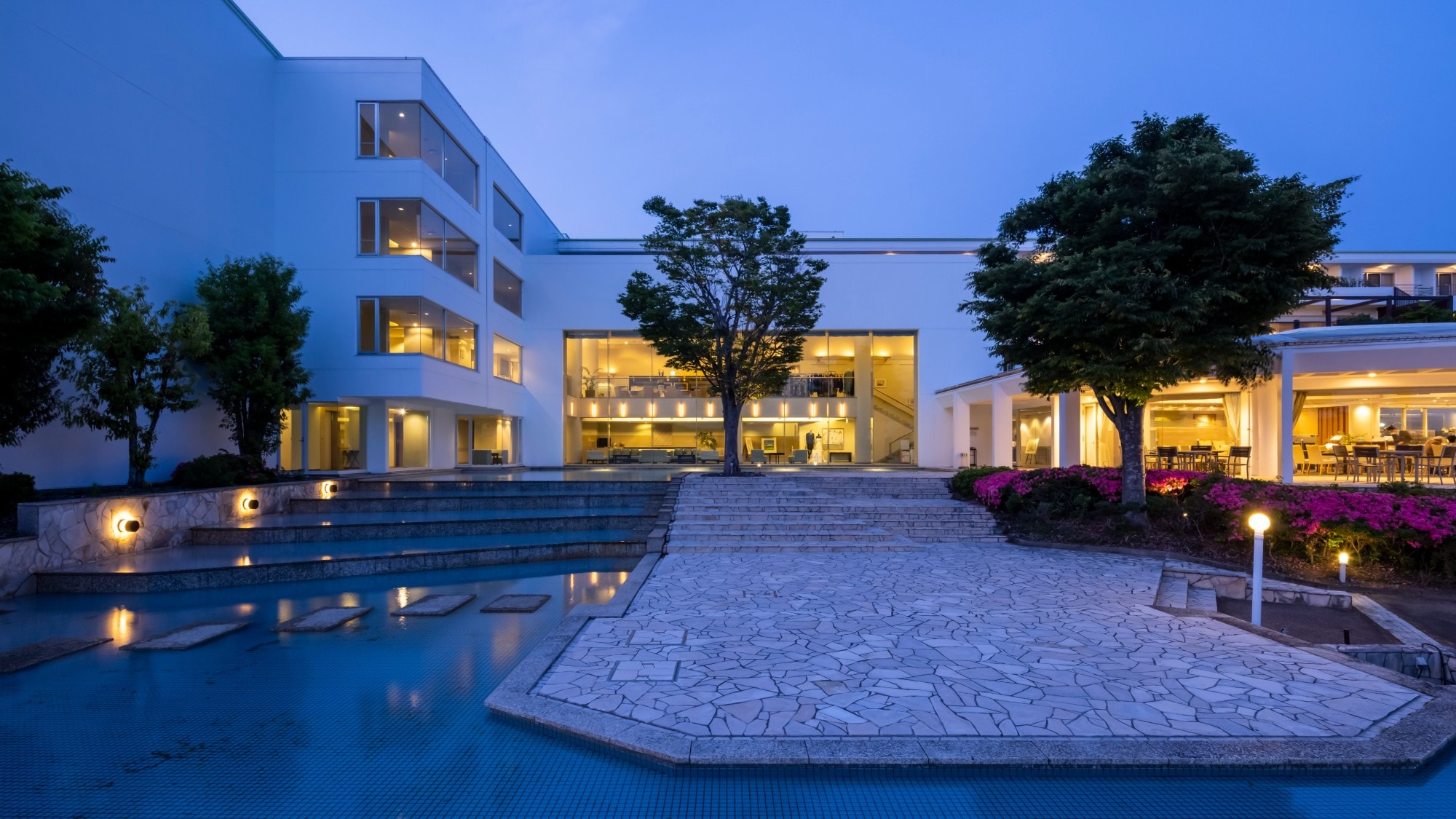 [Exterior] A relaxing and soothing resort hotel with a panoramic view of Lake Hamana
