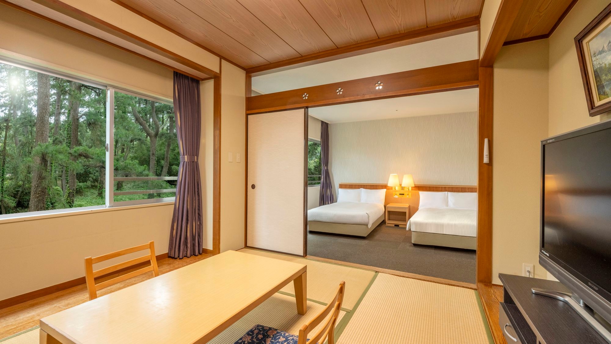 Standard Japanese-Western style room (with bath)