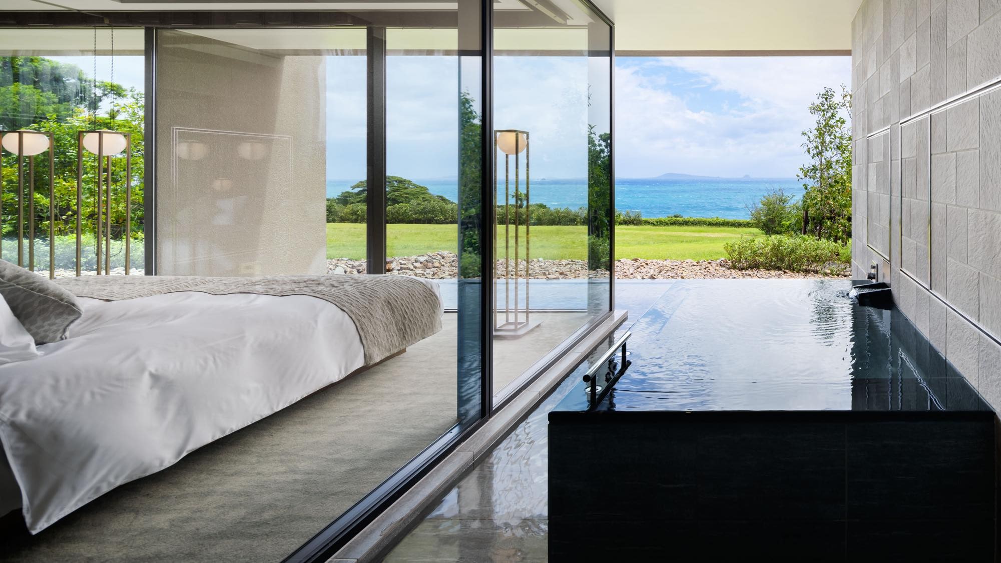 Ocean view open-air panorama deluxe [70 square meters]