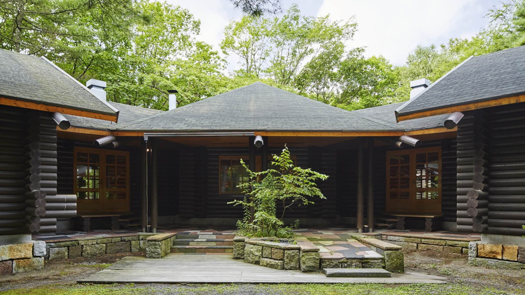 Exterior of the cottage "Takanosu"