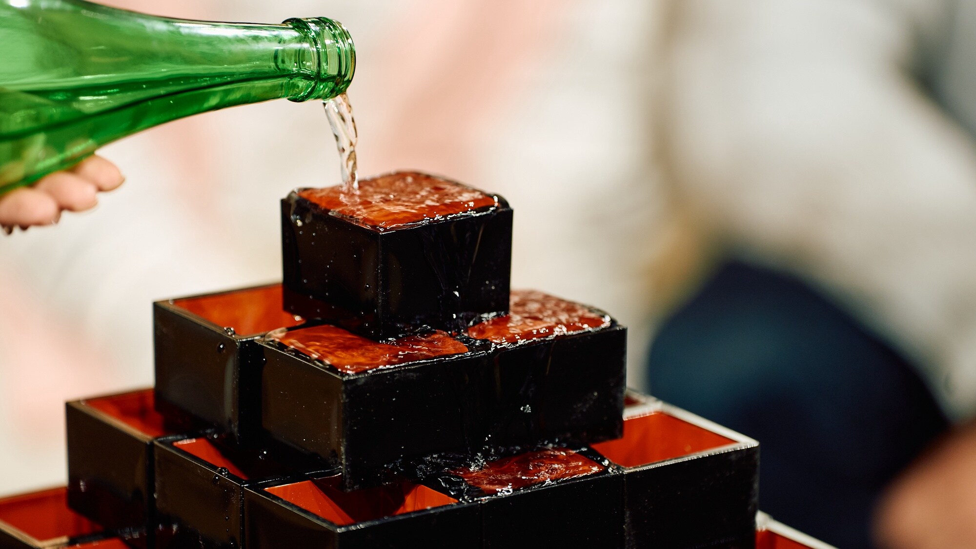 แฮปปี้เอาวร์ "ซุยซุย"