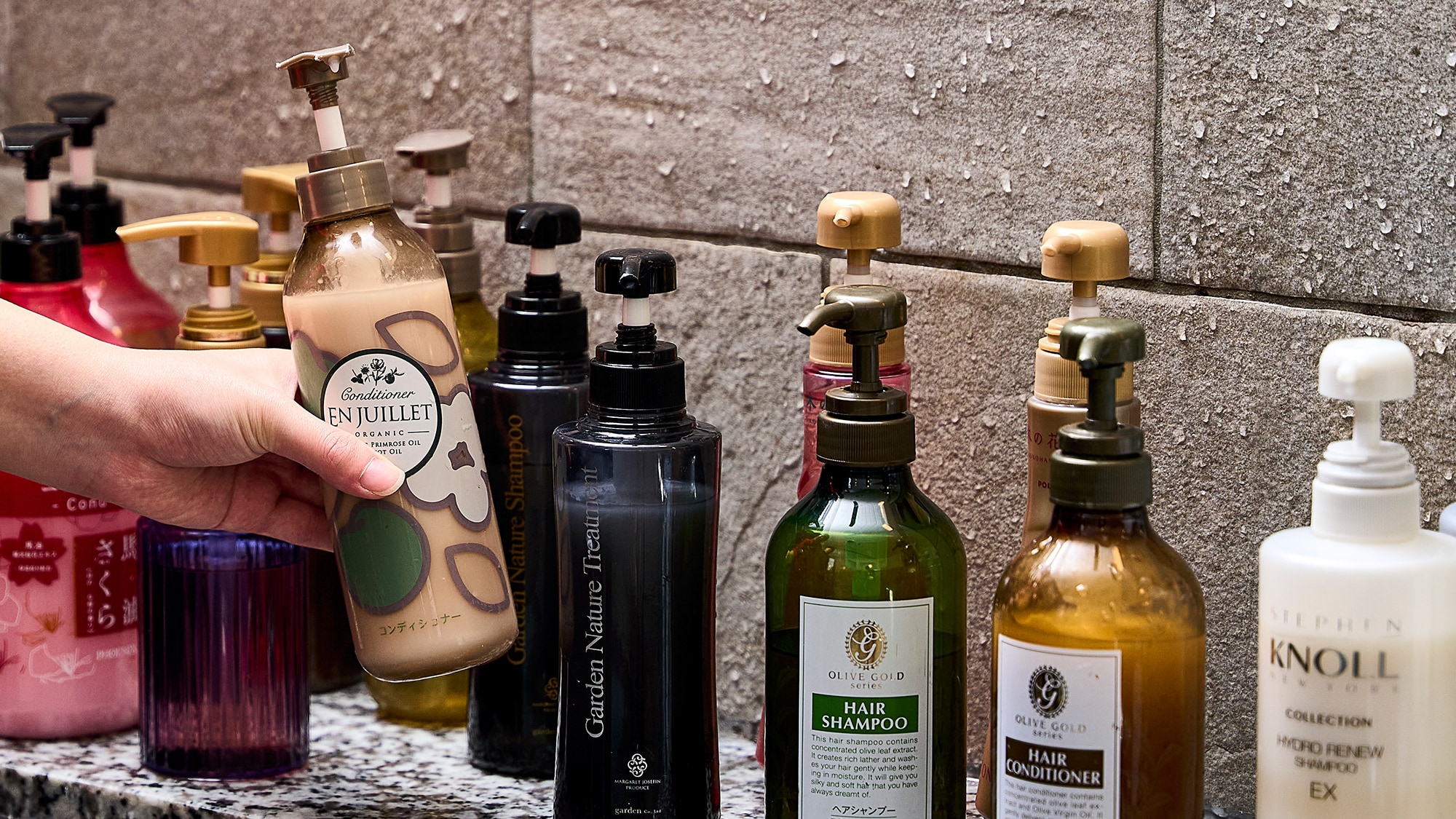 [อ่างอาบน้ำขนาดใหญ่/สิ่งอำนวยความสะดวก] มีแชมพูบาร์ให้บริการทั้งอ่างอาบน้ำชายและหญิง โปรดใช้ตามต้องการ