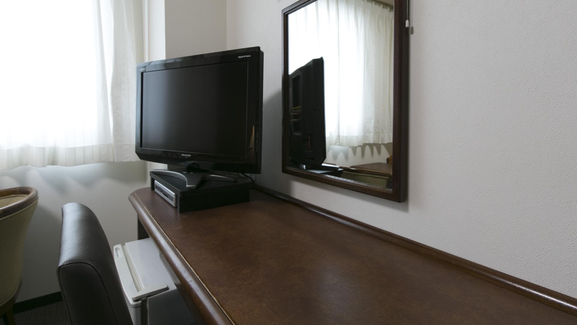 [Double Standard] Desk Area